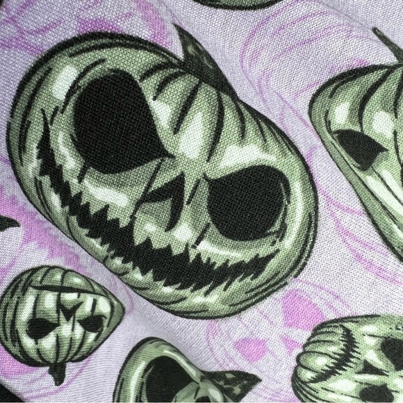 S LuLaRoe Black & Purple Halloween Pumpkin Jackolantern Randy Baseball Tee Small - Picture 3 of 7